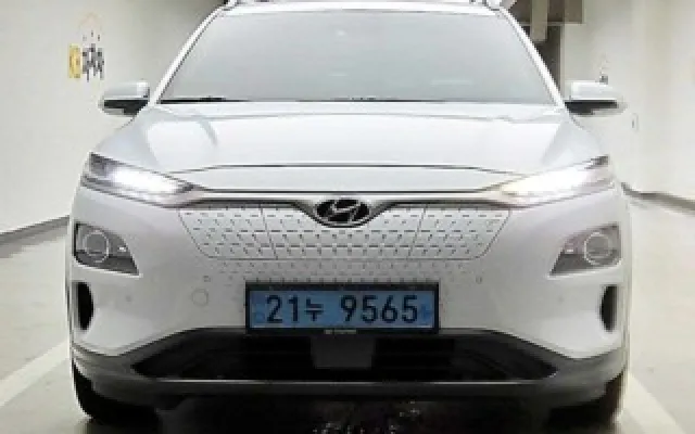 코나일렉트릭 중고차 코나 일렉트릭 프리미엄 매물 사진 15 - 2020/08 69,778km