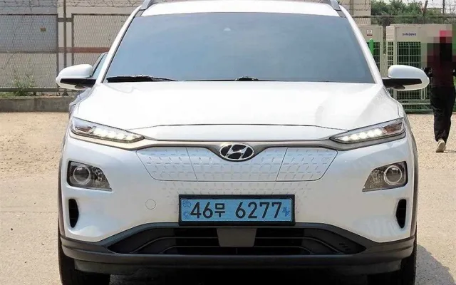 코나일렉트릭 중고차 코나 일렉트릭 모던 매물 사진 9 - 2020/07 121,413km
